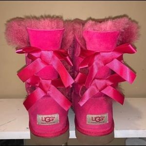 UGG Bailey bow
